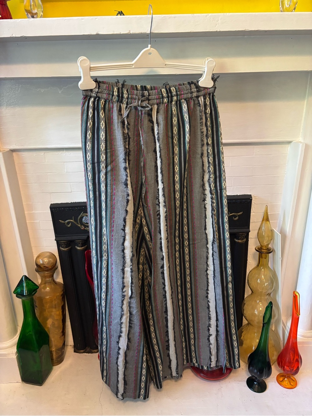 NATURAL LIFE Gray Multistripe Wide-Leg Joggers